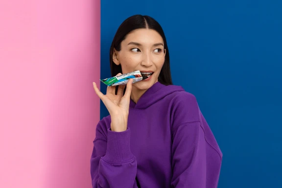 SuperSpirulina Bar cu nuci Macadamia